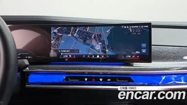 BMW i7 2024 — Şəkil 1/20