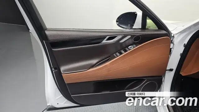 Genesis G80 2021 — Photo 8/30