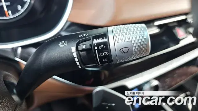 Genesis G80 2021 — Photo 15/30