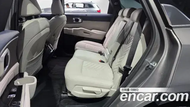 Kia Sorento 2025 — Şəkil 24/30