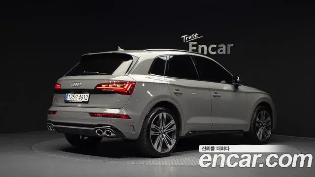 Audi Q5 2021 — Фото 2/20