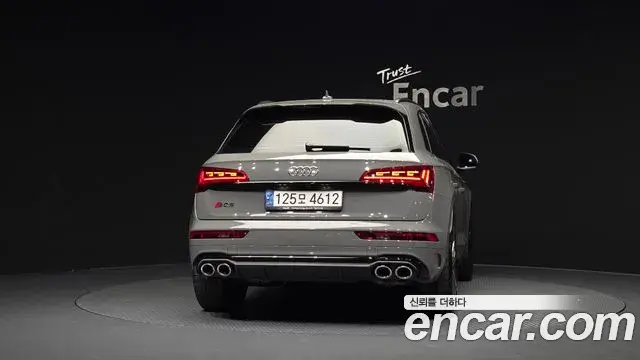 Audi Q5 2021 — Фото 4/20