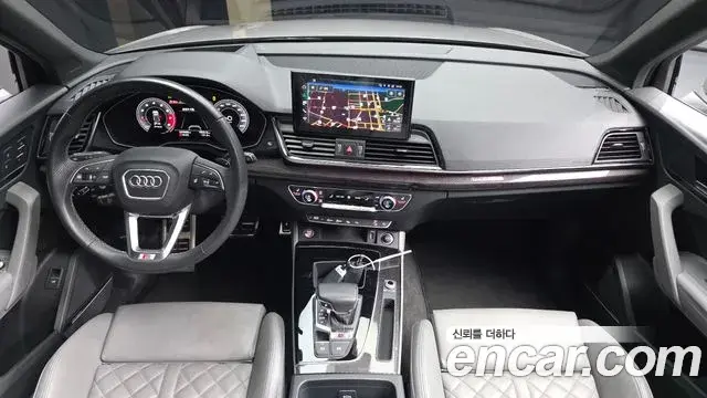 Audi Q5 2021 — Фото 7/20