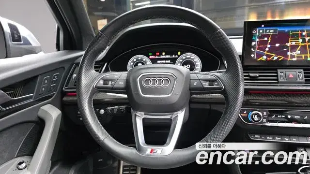 Audi Q5 2021 — Фото 13/20