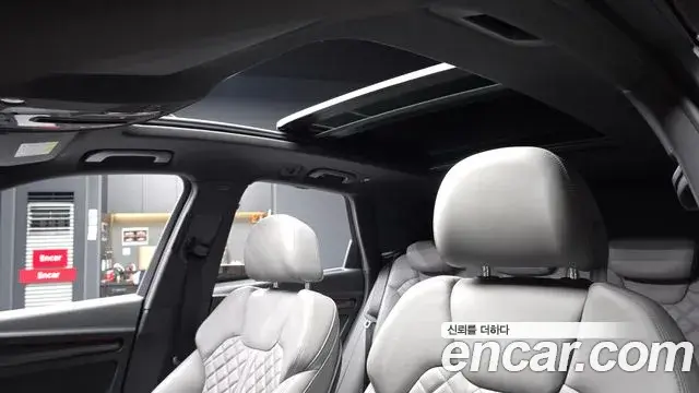 Audi Q5 2021 — Фото 18/20