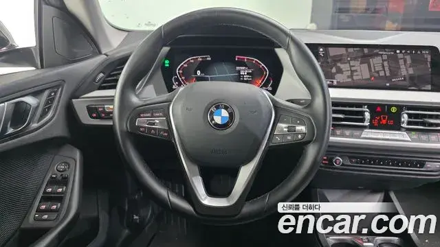 BMW 2 Series Gran Coupe 2021 — Фото 13/20