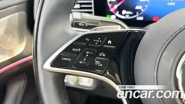 Mercedes-Benz GLE-Class 2026 — Фото 20/20