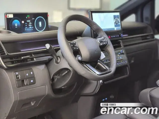Hyundai Staria 2026 — Photo 4/20