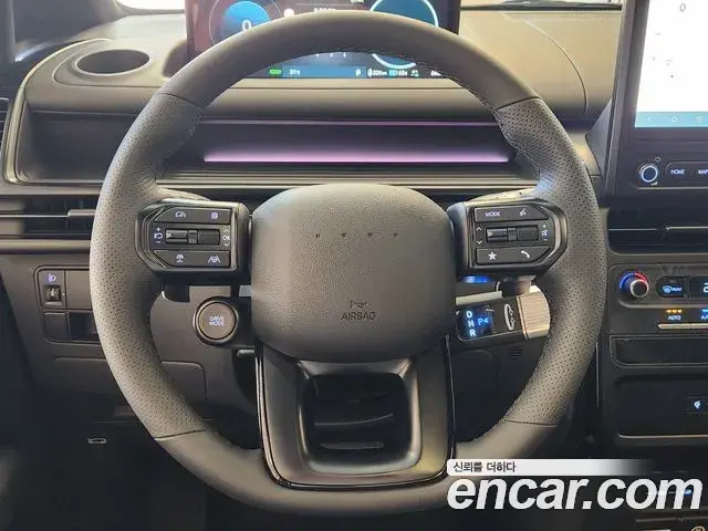 Hyundai Staria 2026 — Photo 7/20