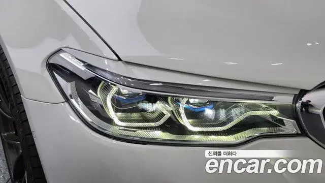 BMW M5 2020 — ფოტო 33/33