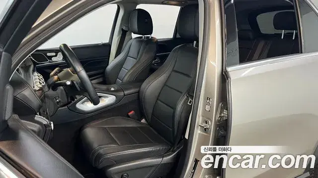 Mercedes-Benz GLE-Class 2022 — Фото 11/20