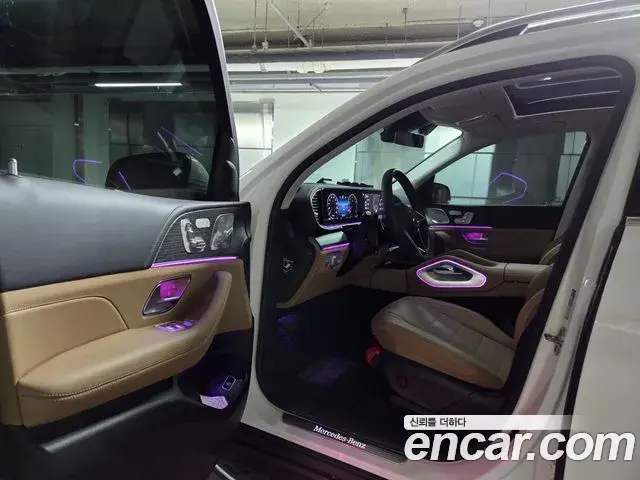 Mercedes-Benz GLE-Class 2025 — Фото 17/17