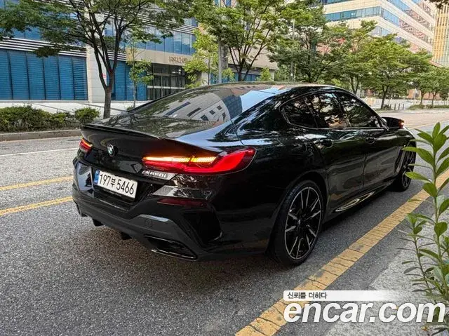 BMW 8 Series 2026 — Şəkil 2/12
