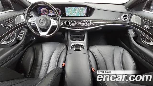 Mercedes-Benz S-Class 2019 — Photo 7/20