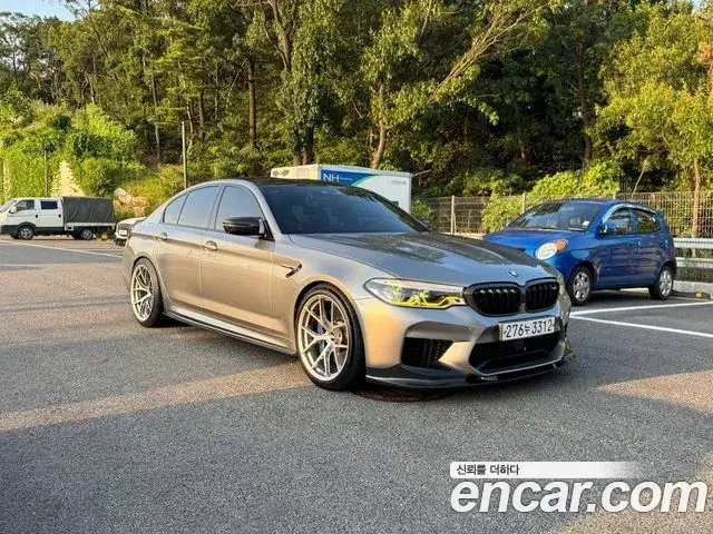 BMW M5 2020 — ფოტო 19/20