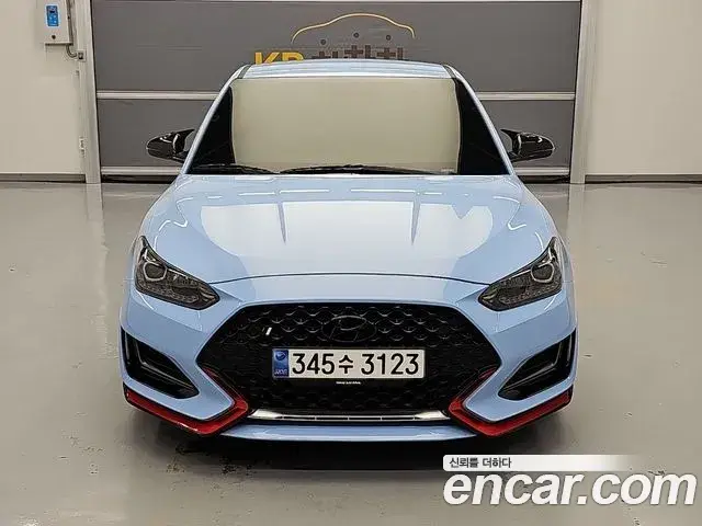 Hyundai Veloster 2020 — Фото 2/18
