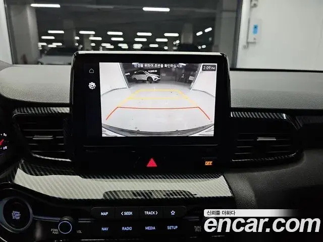 Hyundai Veloster 2020 — Фото 14/18