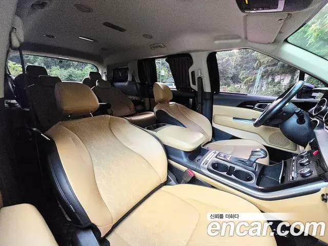Kia Carnival 2022 — Фото 14/20