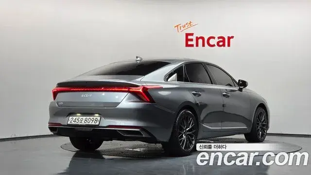 Kia K8 2022 — ფოტო 18/34