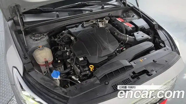Kia K8 2022 — ფოტო 17/34