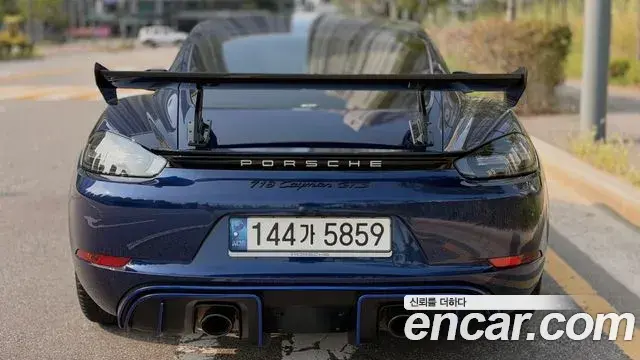 Porsche 718 Cayman 2021 — ფოტო 4/19