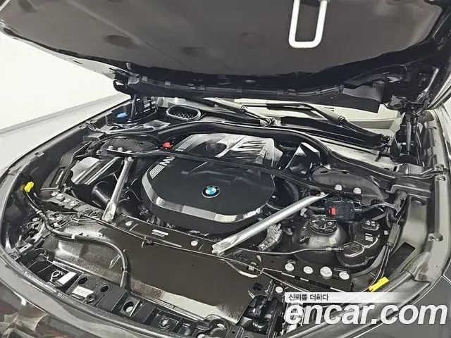 BMW 7 Series 2025 — Photo 5/20