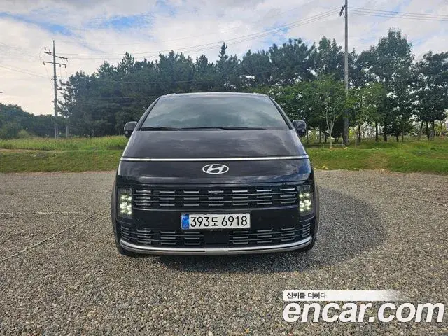 Hyundai Staria 2026 — Şəkil 6/20