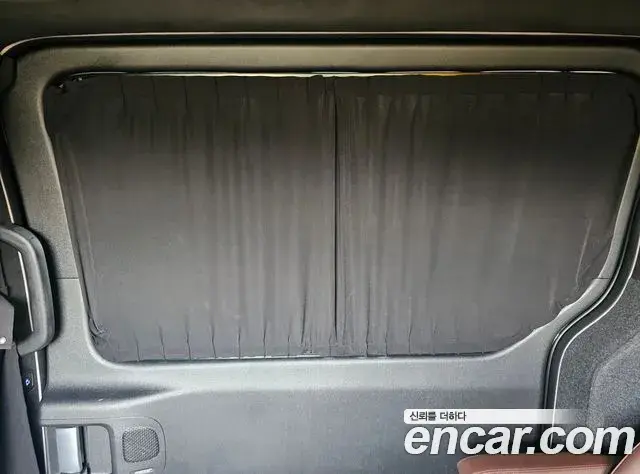Hyundai Staria 2026 — Şəkil 13/20