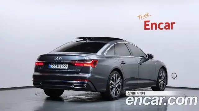 Audi A6 2022 — Şəkil 28/33