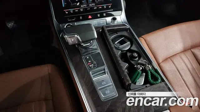 Audi A6 2022 — Şəkil 11/33