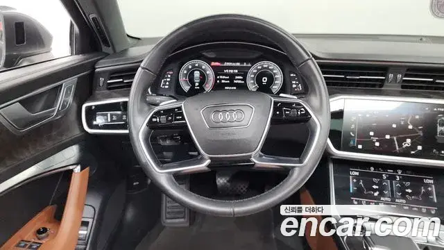 Audi A6 2022 — Şəkil 21/33
