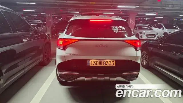 Kia Sportage 2022 — Фото 2/18