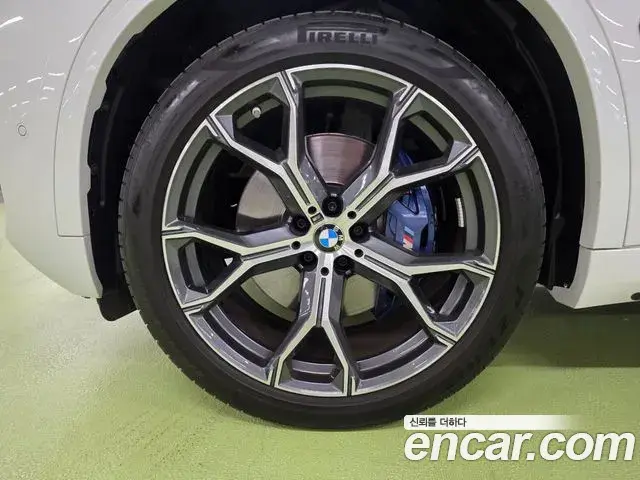 BMW X5 2024 — Photo 9/20