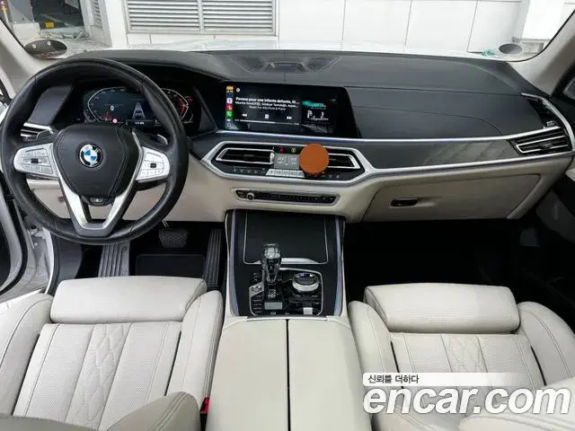 BMW X7 2022 — Фото 8/18