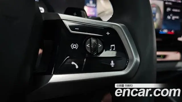 BMW 5 Series 2024 — ფოტო 8/36