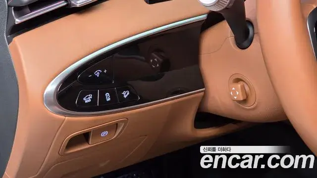 Genesis GV70 2025 — ფოტო 14/30