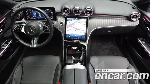 Mercedes-Benz C-Class 2022 — Photo 21/31