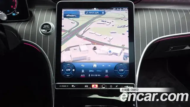 Mercedes-Benz C-Class 2022 — Photo 26/31