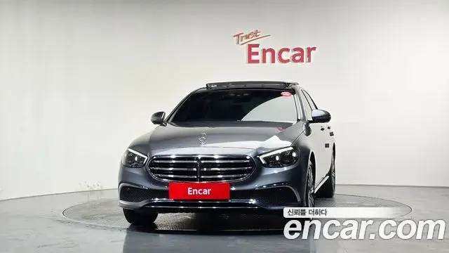 Mercedes-Benz E-Class 2021 — Фото 2/20