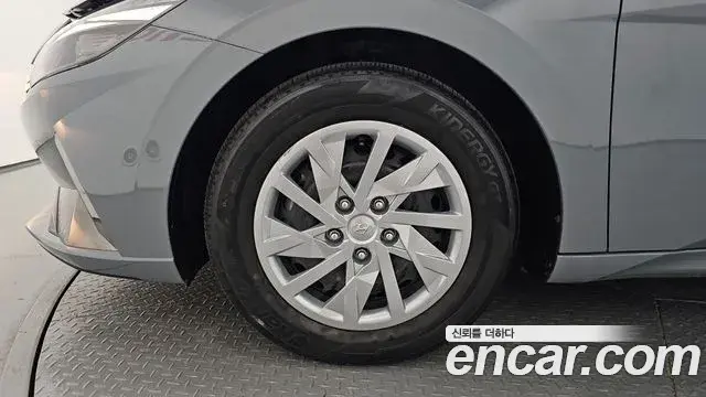Hyundai Avante 2021 — Photo 5/20