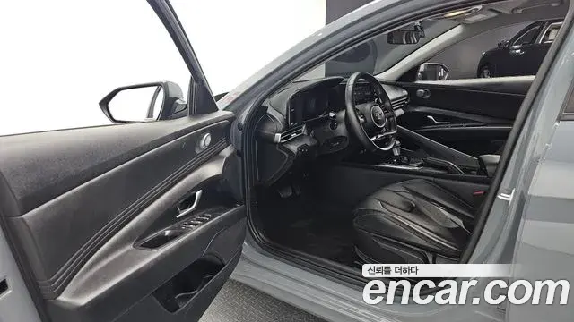 Hyundai Avante 2021 — Photo 10/20