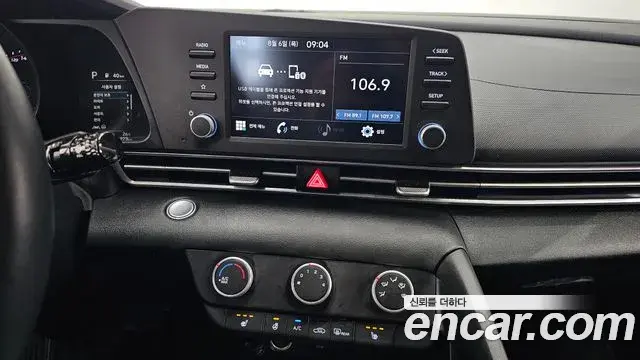 Hyundai Avante 2021 — Photo 14/20
