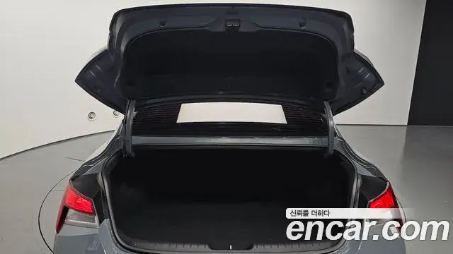 Hyundai Avante 2021 — Photo 20/20
