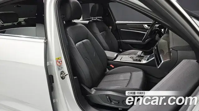 Audi A6 2019 — ფოტო 20/33