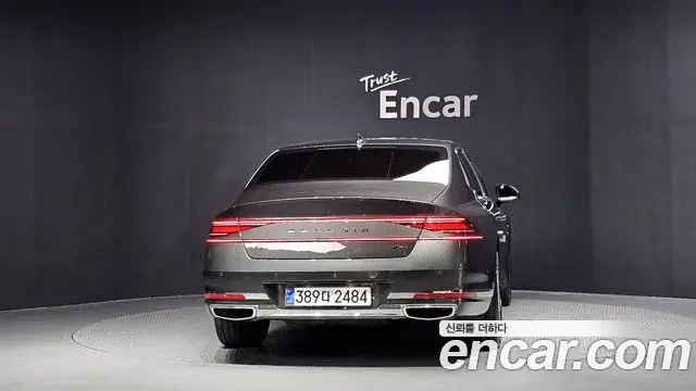 Genesis G90 2023 — Фото 3/20