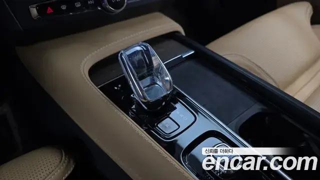 Volvo S90 2022 — ფოტო 9/33