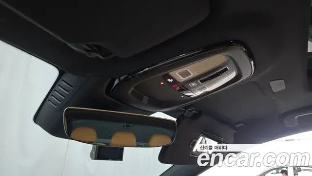 Volvo S90 2022 — ფოტო 32/33