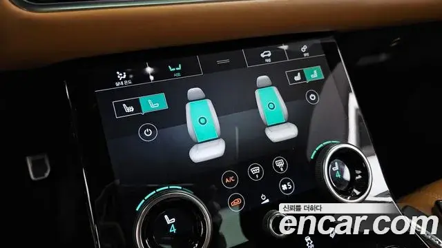 Land Rover Range Rover Velar 2019 — Şəkil 18/38