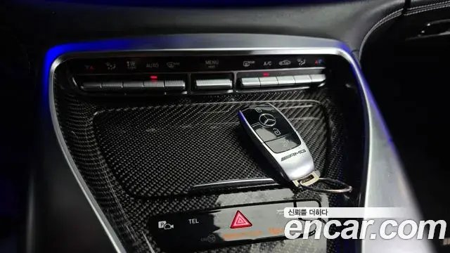 Mercedes-Benz AMG GT 2023 — Photo 37/43