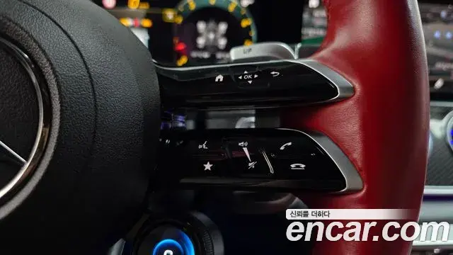 Mercedes-Benz AMG GT 2023 — Photo 38/43